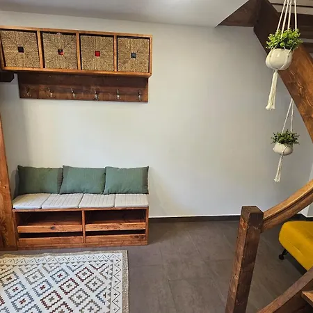 Apartment Am Stadtpark #2, 2br, 109m2, Parkplatz