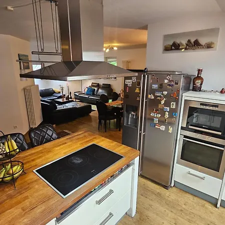Am Stadtpark #2, 2br, 109m2, Parkplatz *
