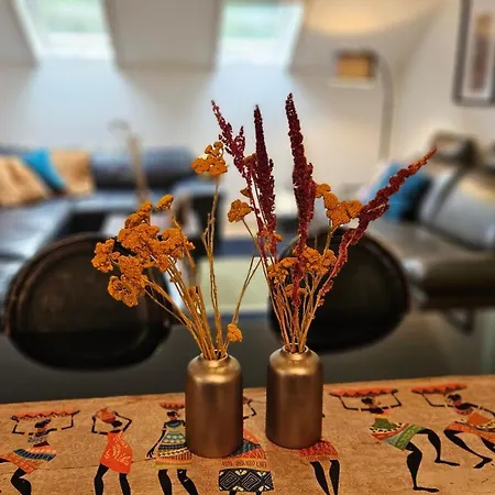 Apartment Am Stadtpark #2, 2br, 109m2, Parkplatz *